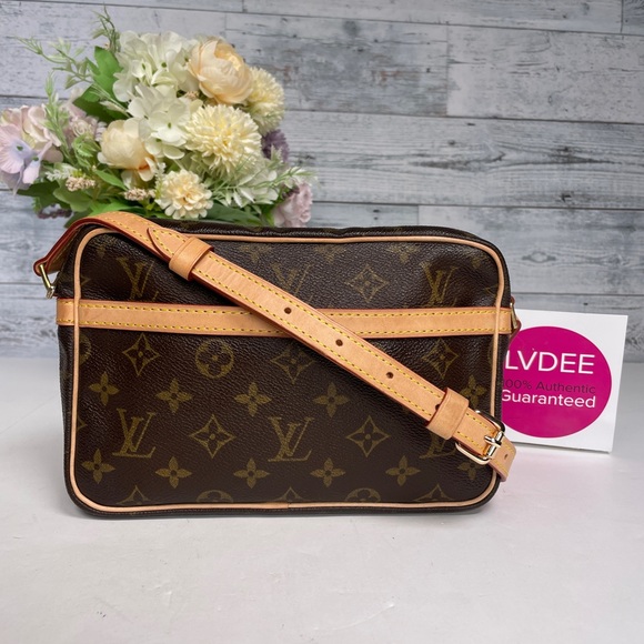 Louis Vuitton Handbags - LOUIS VUITTON Crossbody Bag